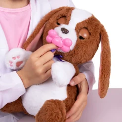 Baby Paws Vet Check Up interaktiv hvalp med dyrlægetilbehør - 30 cm