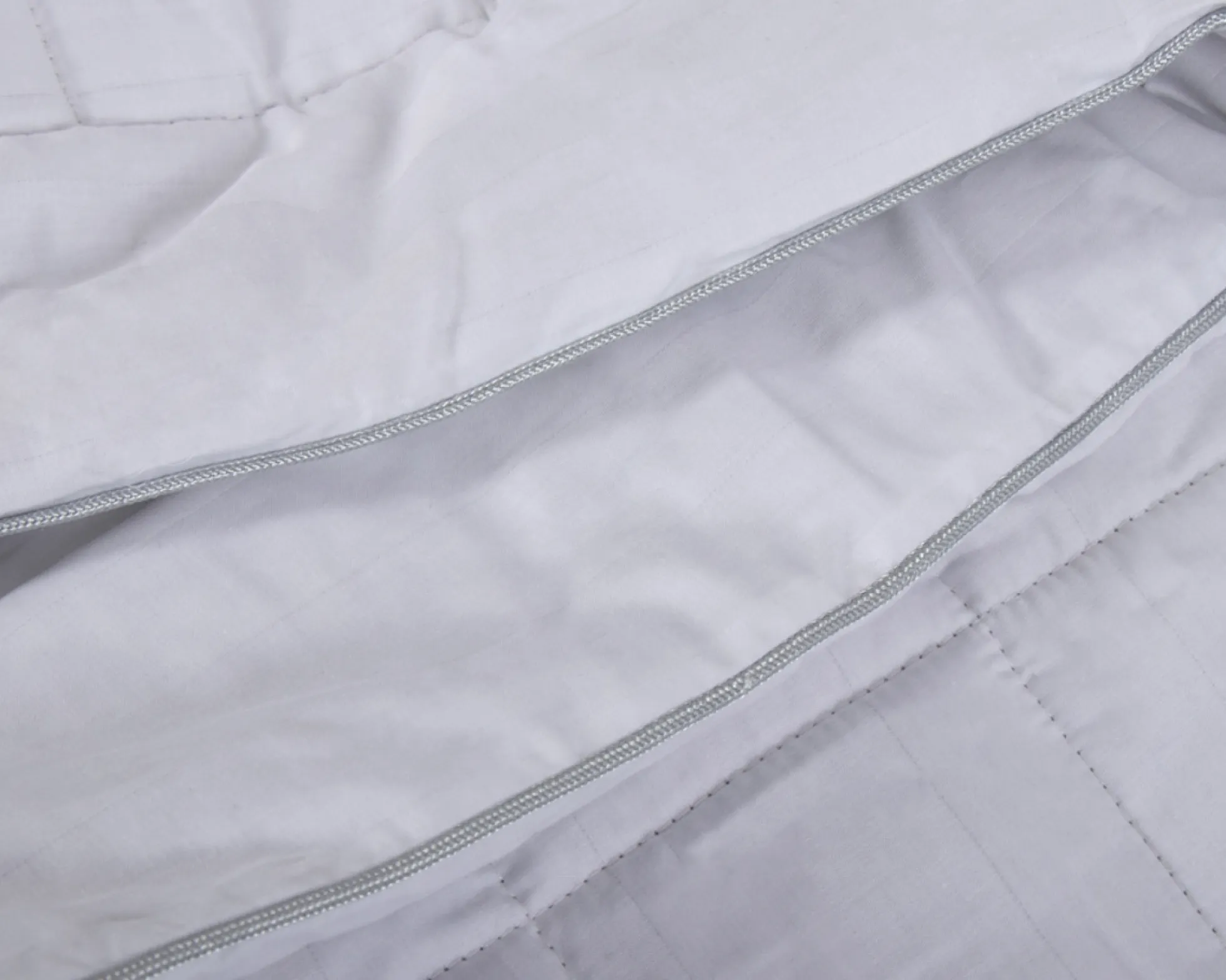 Baby silkedyne - Temperaturregulerende helårs - 100% mulberry silke - 70x100 cm - Borg Living