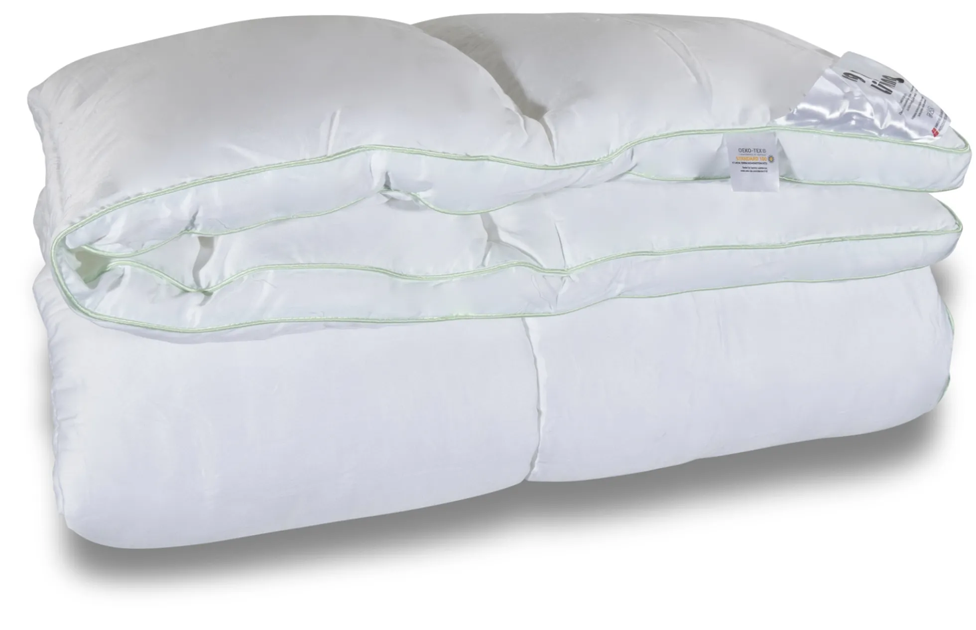 Bambus helårs dyne - Ekstra blød bambus og dunfiber - Allergivenlig - 140x200 cm - Borg Living
