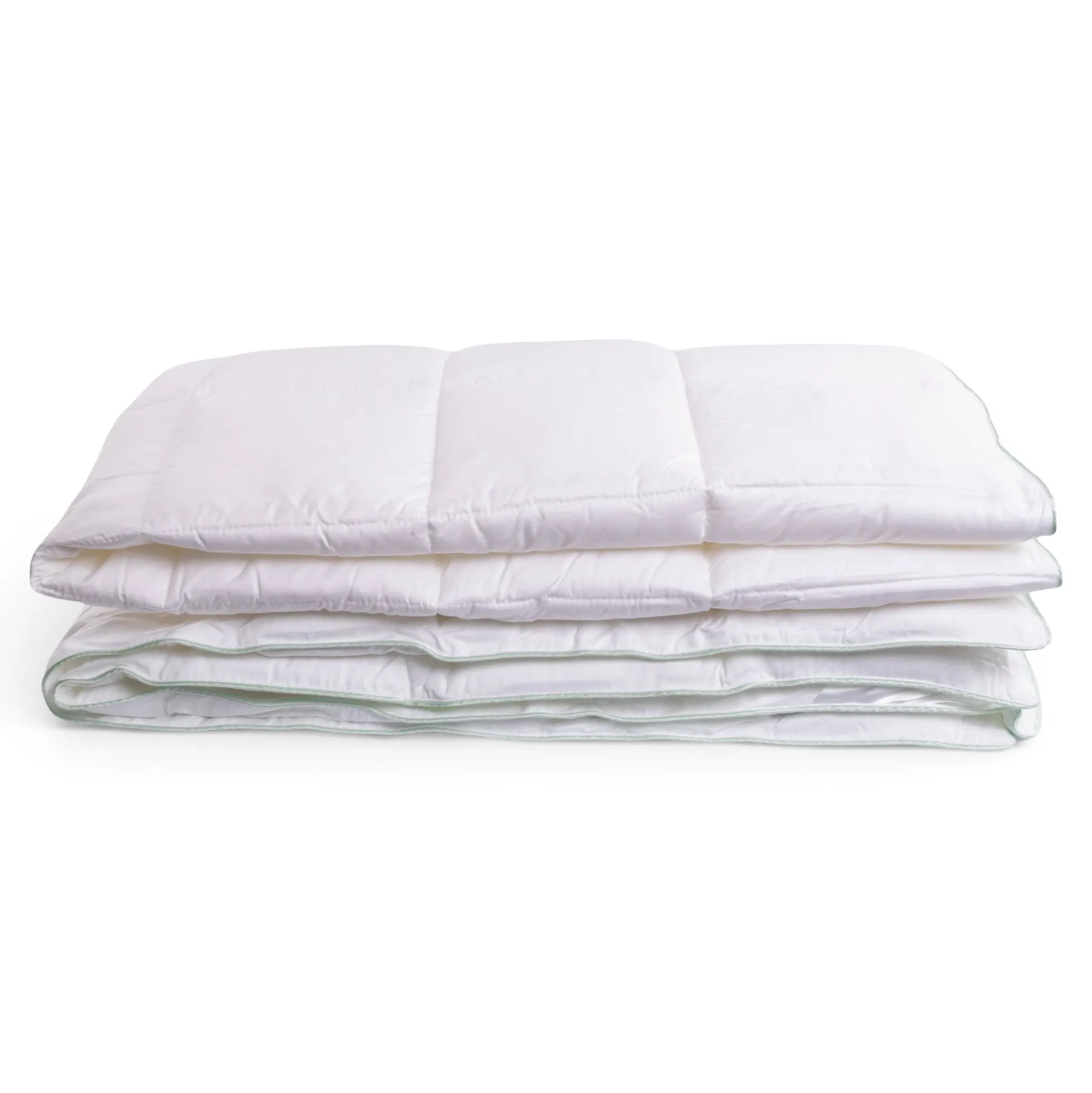 Bambus sommer dyne - Ekstra blød bambus og dunfiber - 150x210 cm - Borg Living