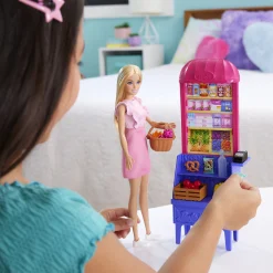 Barbie Malibu med markedsbod, mad og indkøbstilbehør - 11 dele
