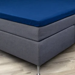 Blødt kuvertlagen 90x210 - 100% bomuldssatin - 8 cm i højden - Blåt lagen til topmadras - By Night satin lagen