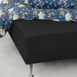 Blødt lagen 80x200 cm - Faconlagen i 100% bomuldssatin - Sort boxlagen til madras - By Night satin lagen