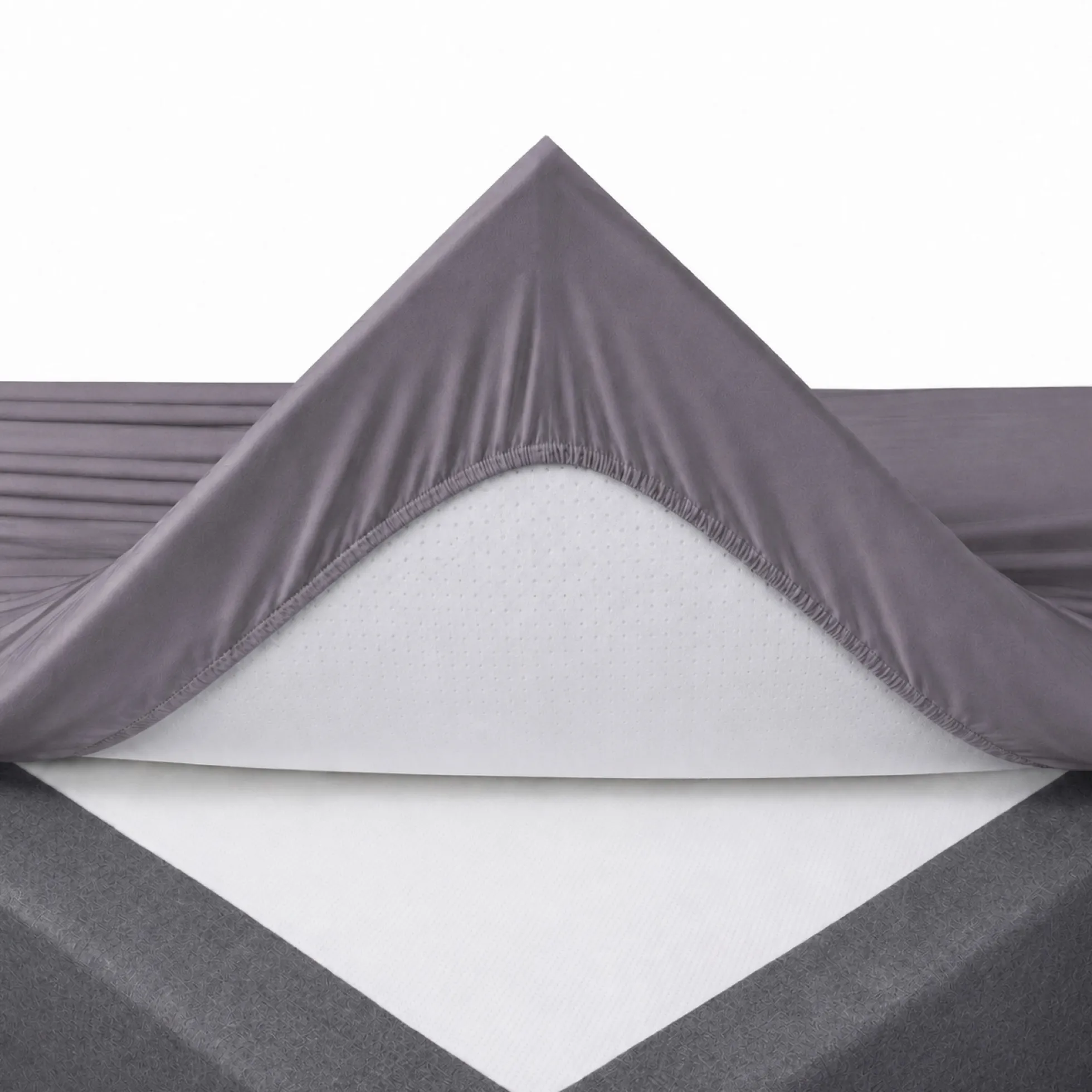 Blødt lagen 80x200 cm - Faconlagen i 100% bomuldssatin - Lysegråt boxlagen til madras - By Night satin lagen