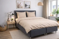 Dobbelt sengetøj 240x220 cm - 100% bomuld - Sandfarvet med brune tern