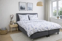 Dobbelt sengetøj 200x200 cm - Bomulds flonel - Hvid med blå blomster