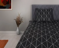 Dobbelt sengetøj 240x220 cm - Bomuldssatin - Sort harlekin design