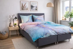 Dobbelt sengetøj 200x220 cm - 100% Bomuldssatin - Vendbart blåt marmoreret design