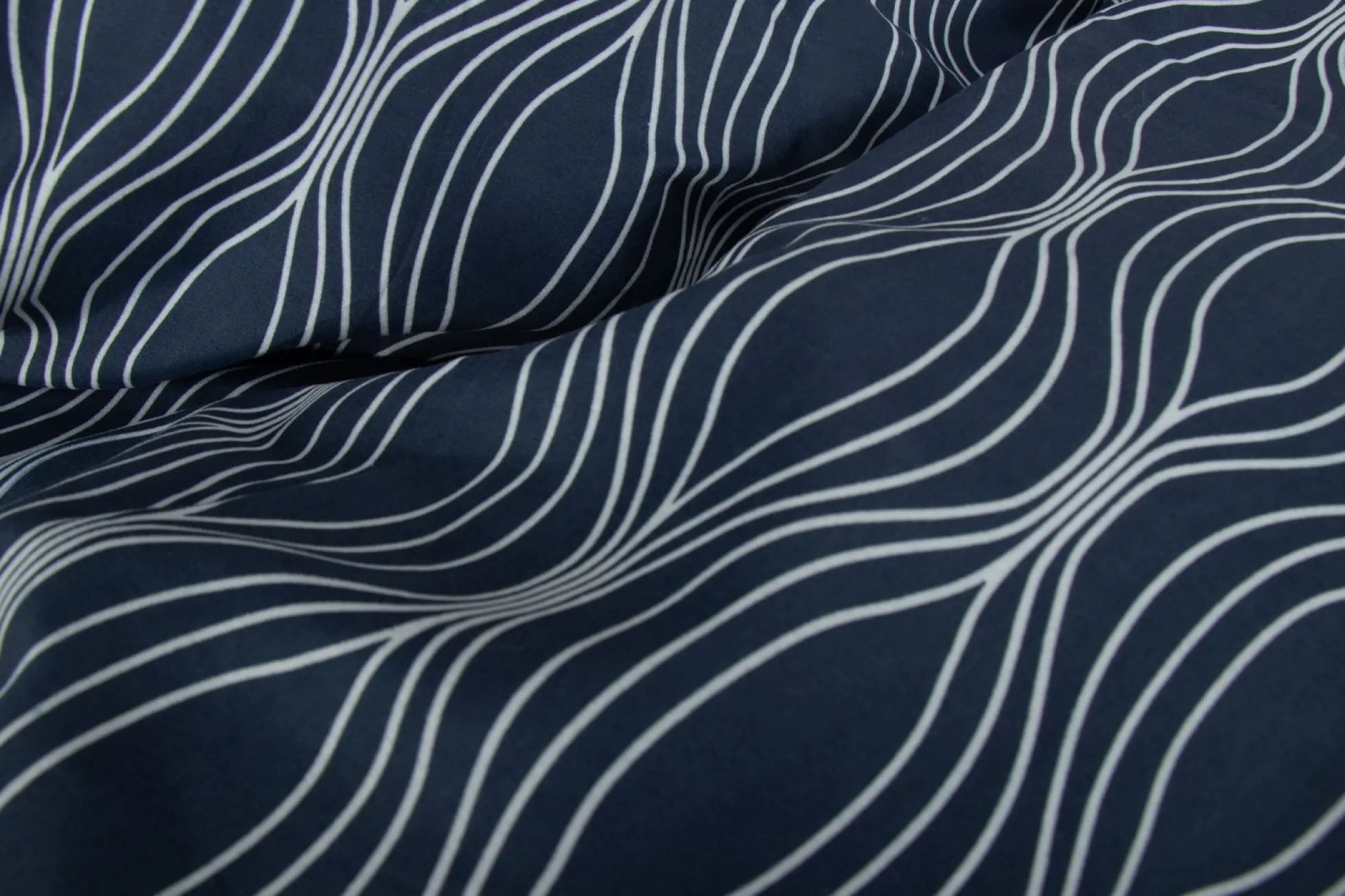 Dobbelt sengetøj 240x220 cm - Microfiber - Blåt wave print