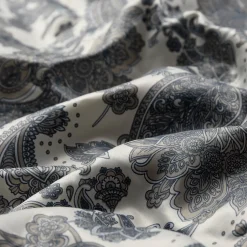Dobbelt sengetøj 200x220 cm - Satin - Sandfarvet blomstret design