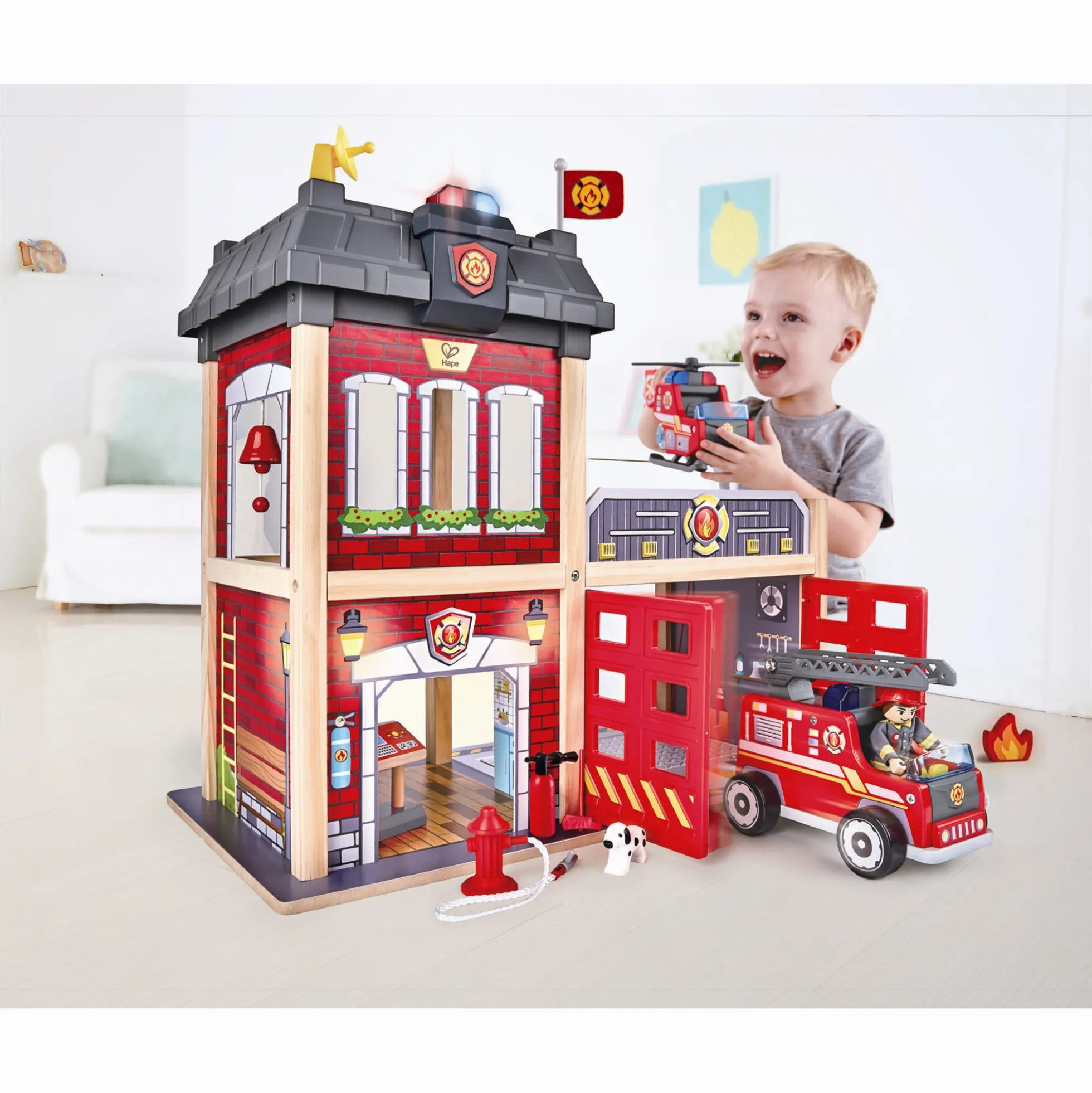 Hape City brandstation i træ med lys, lyd, brandbil og helikopter - 13 dele - 60x30x47,8 cm