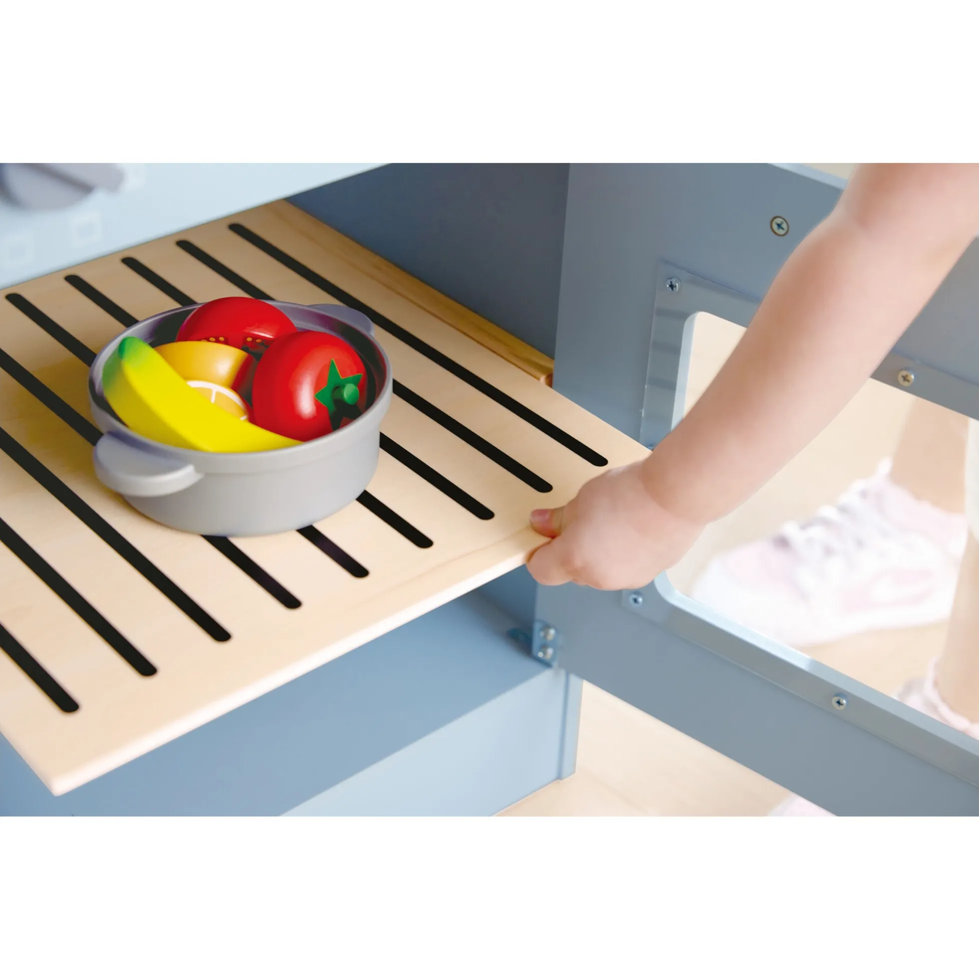 Hape Deluxe legekøkken - legekøkken med rindende vand, lys og lyd - 85x50x80 cm