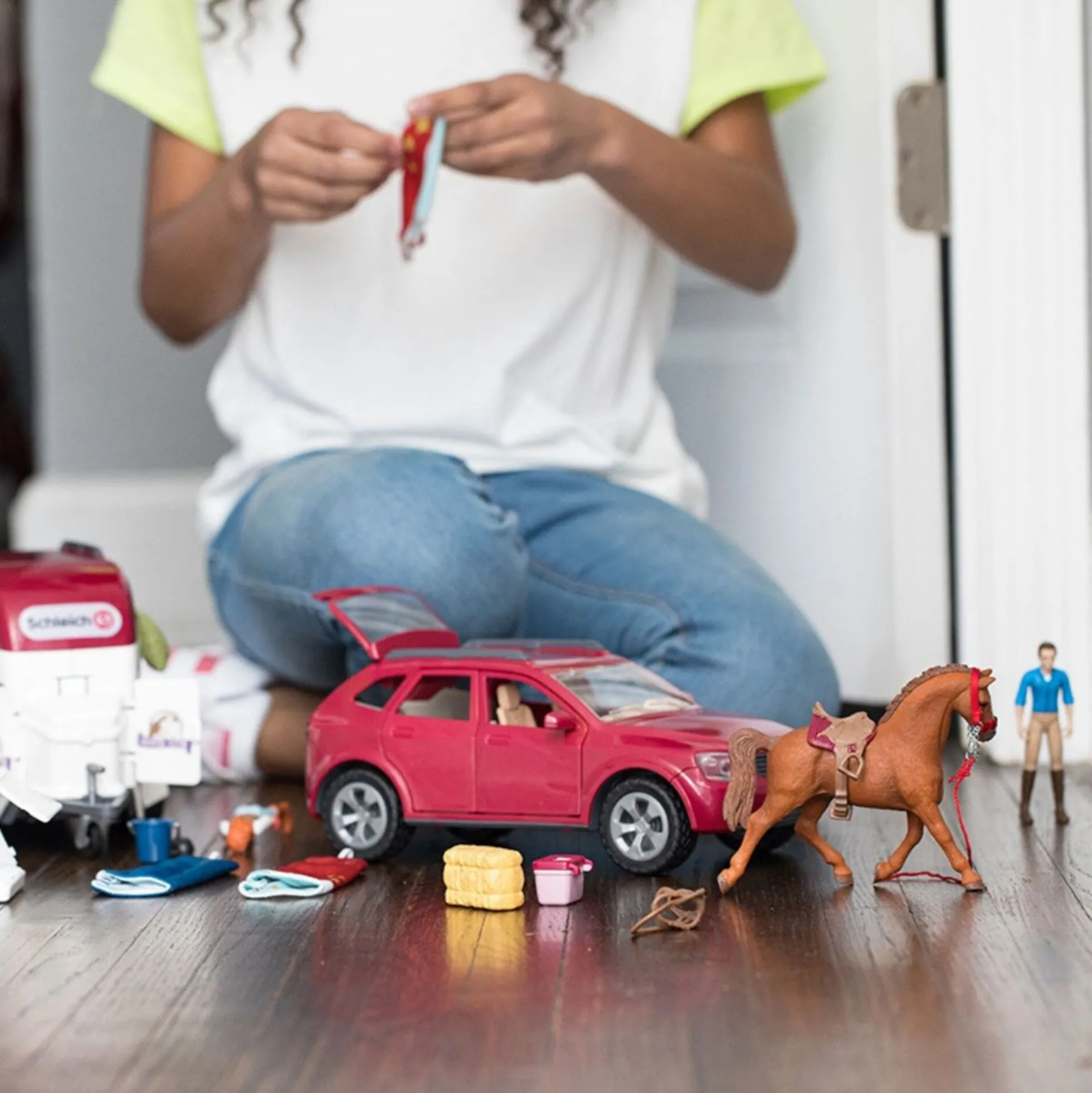 Hesteeventyr med bil og trailer - 42535 - Schleich Horse Club
