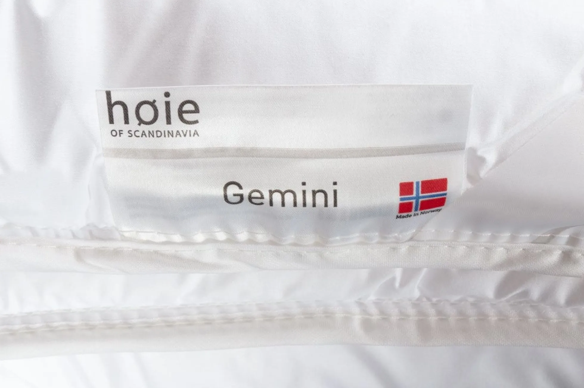 Høie vinterdyne - Termo fiberdyne - Tyk dyne med 2 lag - 140x220 cm - Høie Gemini varm dyne