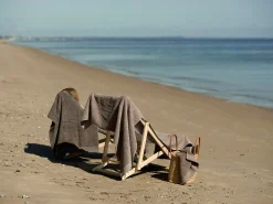 Håndklæde - 100% bomuld - Badehåndklæde 70x140 cm - Zone Denmark Classic - Taupe