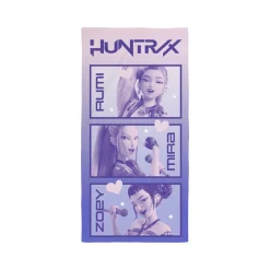 Huntrix håndklæde - 100% bomuld - Børnehåndklæde 70x140 cm - KPop Demon Hunters håndklæde