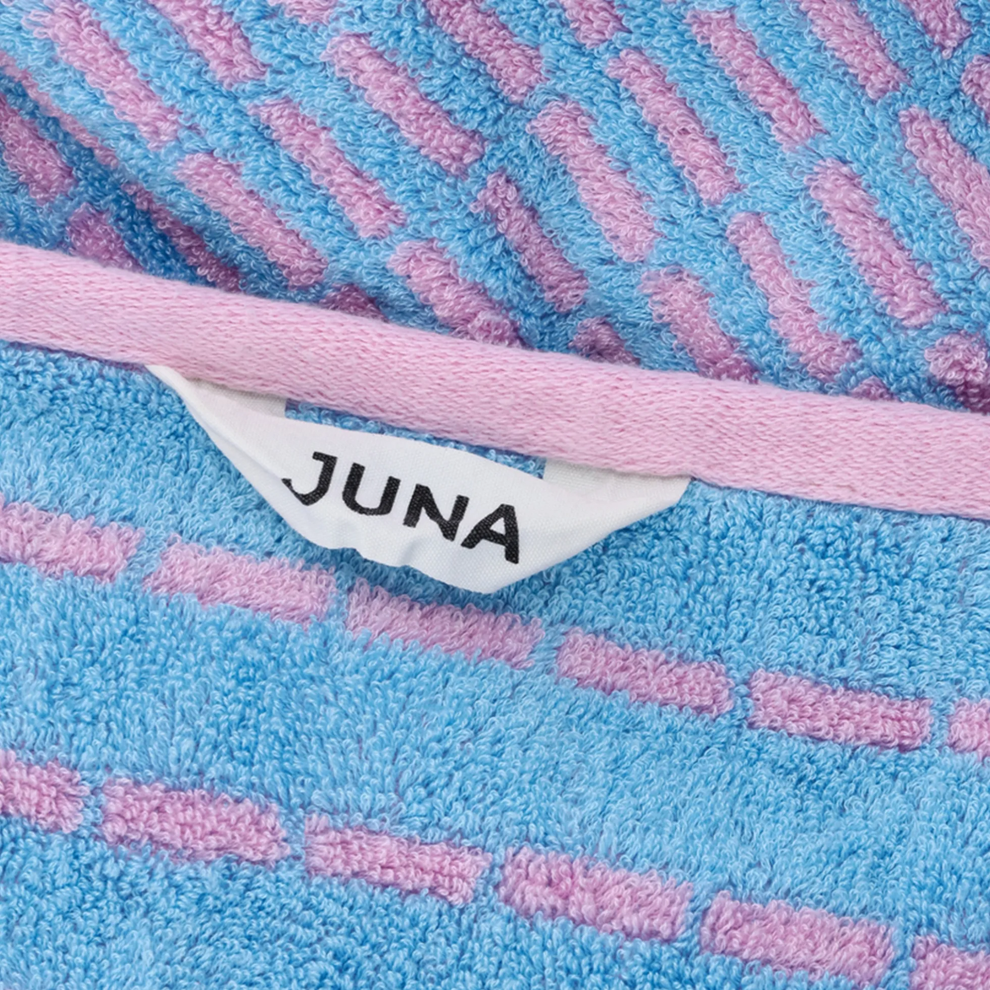 JUNA bambus håndklæde - Bambus/bomuld - Badehåndklæde 70x140 cm - Nuance Blå/rosa