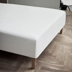 JUNA boxlagen 140x200 cm - 100% økologisk bomuld - Hvid Percale boxlagen