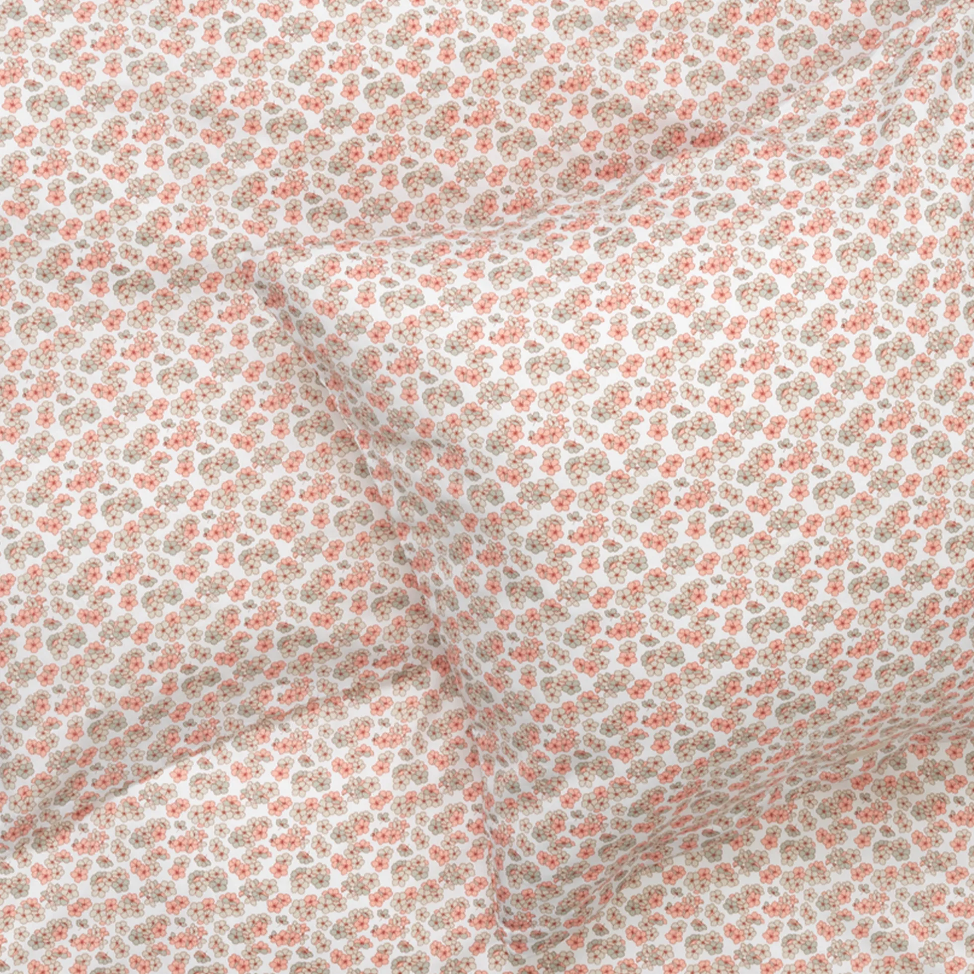 JUNA sengetøj 140x220 cm - 100% økologisk bomuldssatin - Pleasantly hvid med rosa blomster