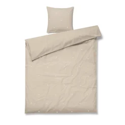 JUNA sengetøj 140x220 cm - 100% økologisk bomuld - Daisy sand med broderede blomster