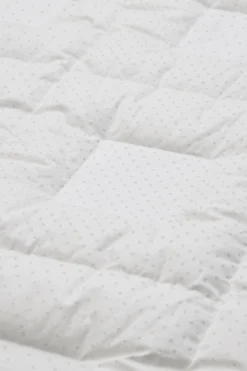 Juniordyne - Moskusdun helårsdyne - 100x140 cm - SLEEP TECH By Borg Air flow