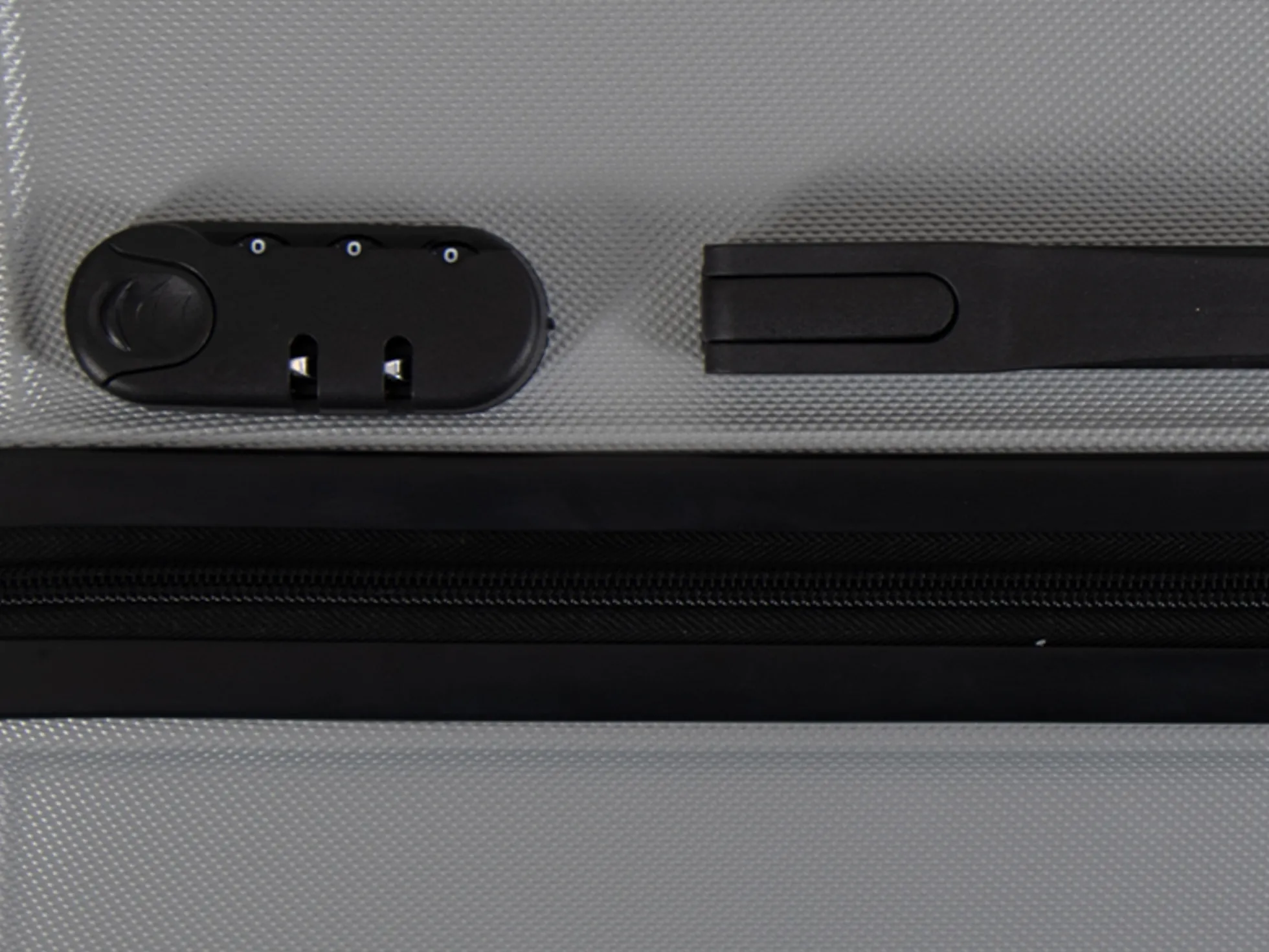 Kuffert tilbud - Hardcase - Str. Medium - Silver lines - Smart rejsekuffert