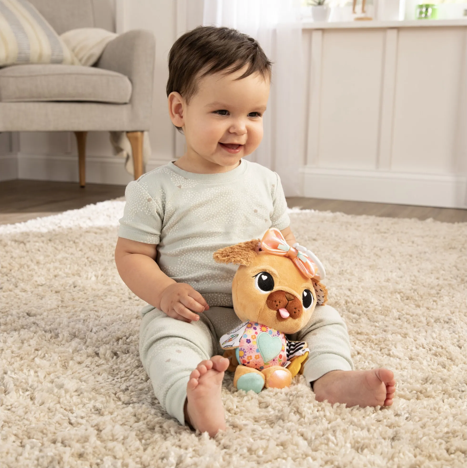 Lamaze Lovey the Pug Clip & Go sanselegetøj - Fra 0 mdr