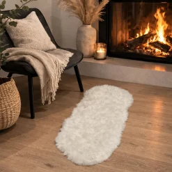 Lammeskind - 60x180 cm - Hvidt - Imiteret lammeskind til boligen