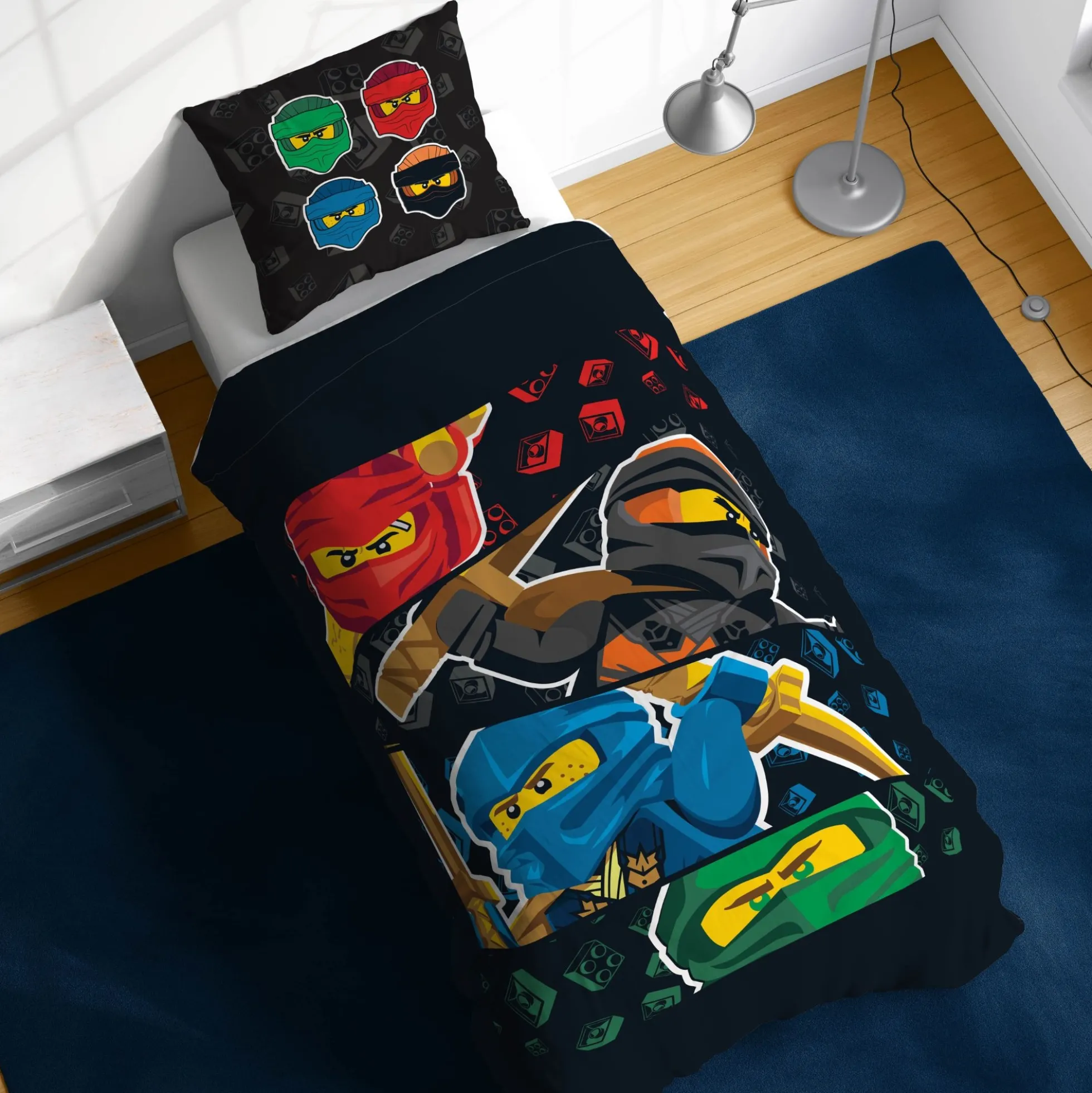 LEGO Ninjago sengetøj - 100% bomuld - Børnesengetøj 140x200 cm - Sort LEGO sengetøj