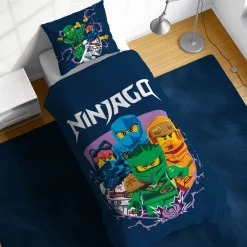 LEGO Ninjago sengetøj - 100% bomuld - Junior sengetøj 100x140 cm - LEGO sengetøj - Hvid bagside