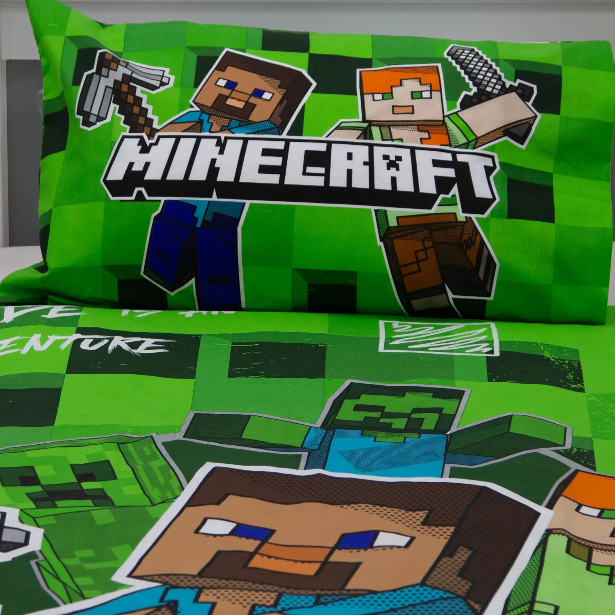 Minecraft sengetøj - 100% bomuld - Børnesengetøj 140x200 cm - Alex og Steve - Grøn