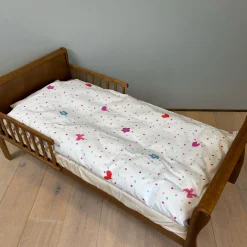 Minnie Mouse sengetøj - 100% bomuld - Junior sengetøj 100x140 cm - Prikket bagside