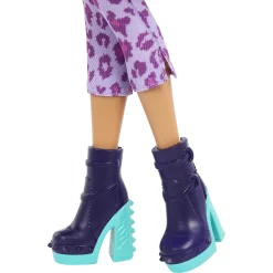 Monster High Clawdeen Wolf basisdukke - 8 tilbehørs dele - 30 cm