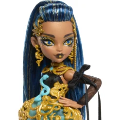 Monster High Scary Sweet Birthday Cleo De Nile dukke - 8 tilbehørsdele - 30 cm