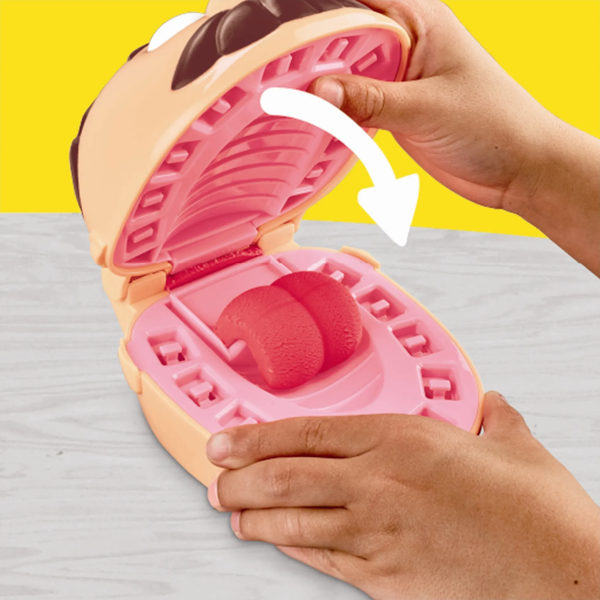 Play-Doh Drill N Fill tandlægesæt