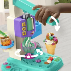 Play-Doh Rainbow Swirl is-legesæt med modellervoks