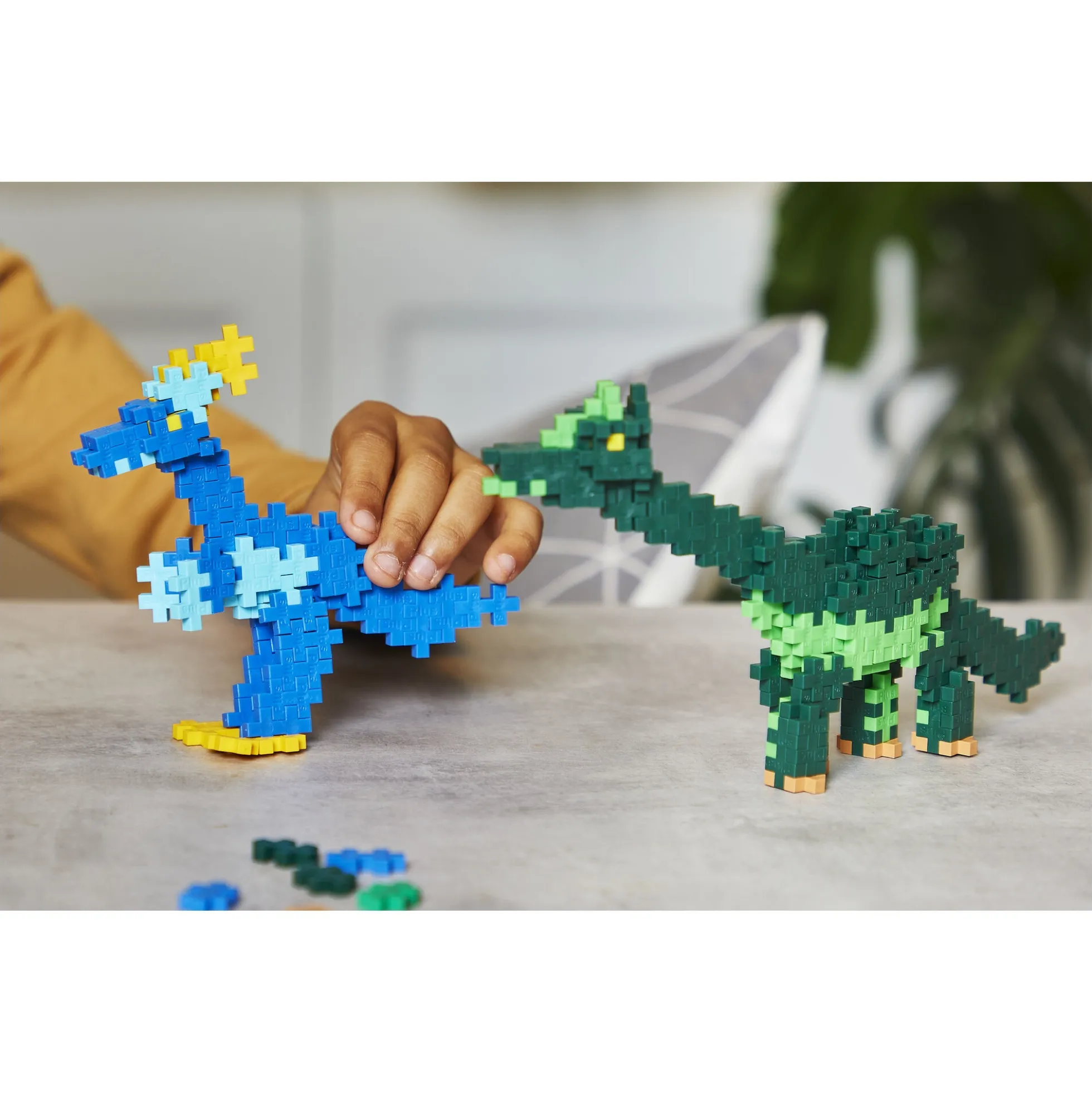 Plus-Plus dinosaur byggesæt med vulkan og byggeplader - 600 dele