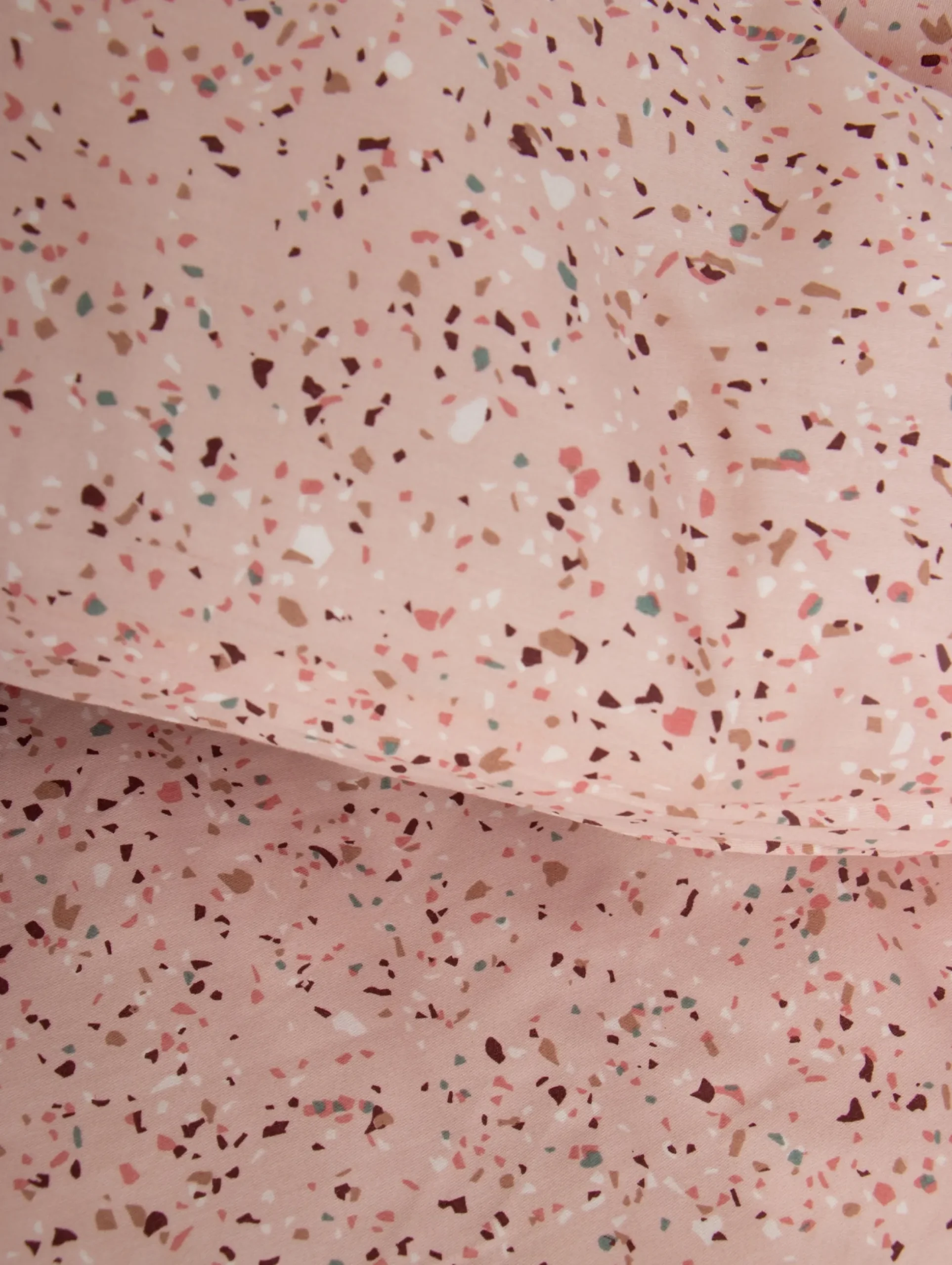 Pudebetræk 60x63 cm - Marble light red - Hovedpudebetræk i 100% bomuldssatin