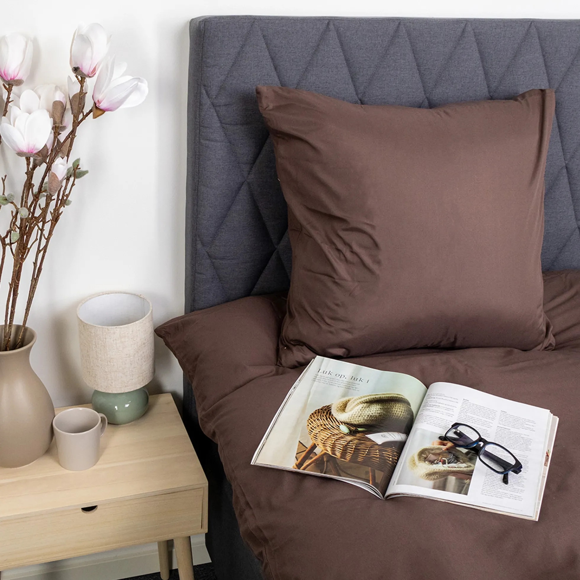 Pudebetræk 60x63 cm - Microfiber - Ensfarvet brun