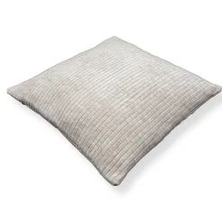 Pyntepude 45x45 cm - Lysegrå sofapude med fløjls look - Blød pude til sofaen - Borg Living