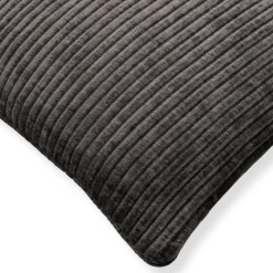 Pyntepude 45x45 cm - Mørkegrå sofapude med fløjls look - Blød pude til sofaen - Borg Living