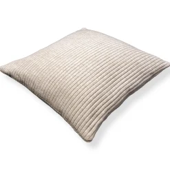 Pyntepude 45x45 cm - Sandfarvet sofapude med fløjls look - Blød pude til sofaen - Borg Living