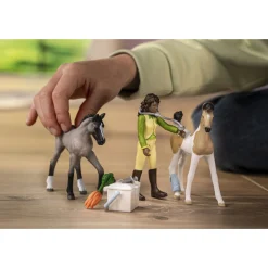 Sarahs førstehjælpssæt - 42777 - Schleich Horse Club
