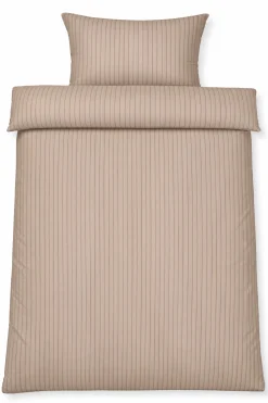 Sengetøj 140x200 cm - 100% bomuld - Sandfarvet med brune striber