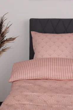 Sengetøj 150x210 cm - Bomuldssatin - Fan peach - Vendbart grafisk mønster