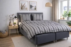 Sengetøj 140x220 cm - 100% bomuldssatin - Lana - Grå og sorte striber