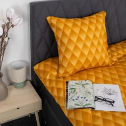 Sengetøj 140x200 cm - 100% bomuldssatin - Orange 3D harlekinmønster