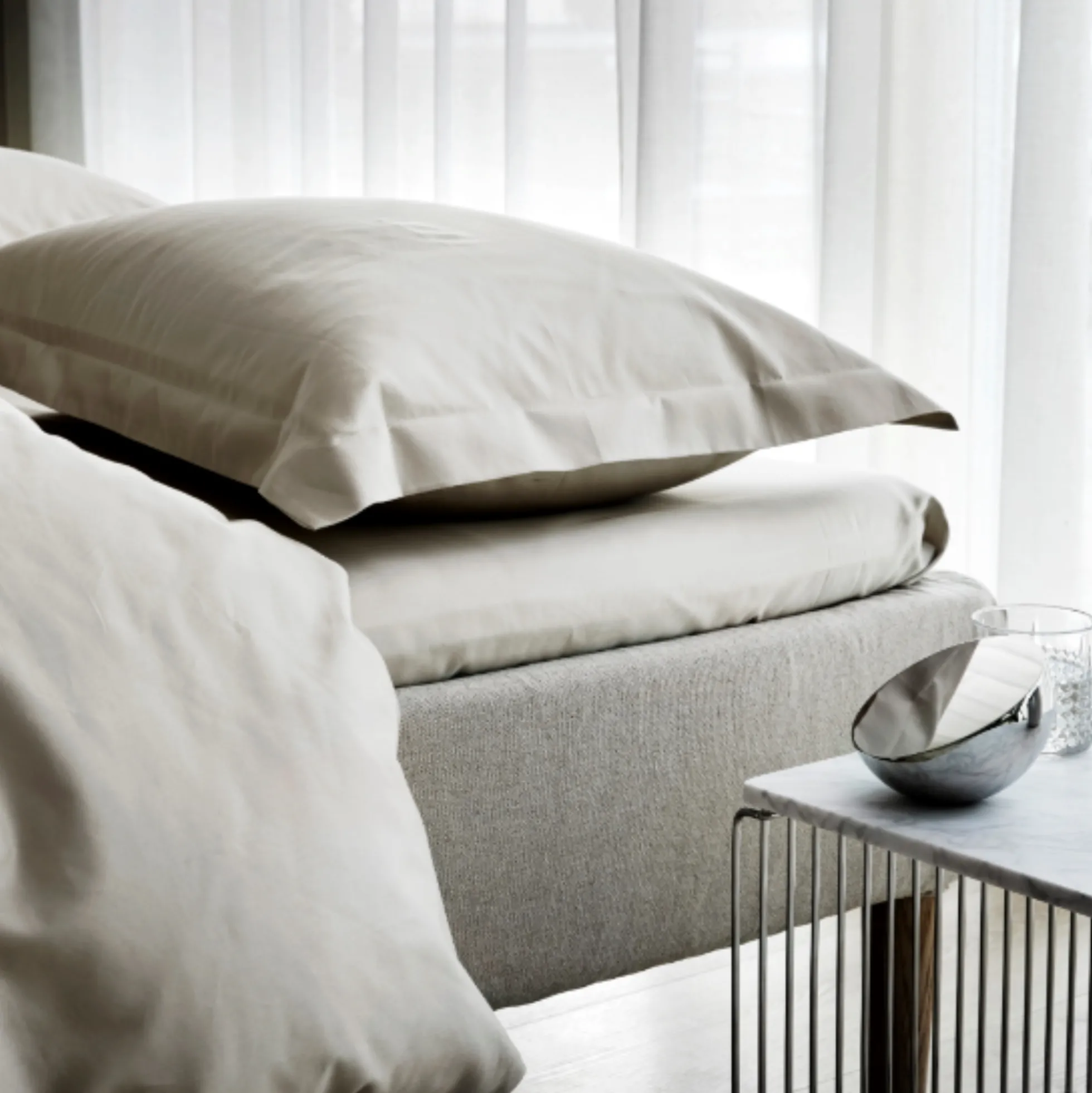 Sengetøj 140x220 cm - 100% egyptisk bomuldssatin - Høie Of Scandinavia - Elegance Beige