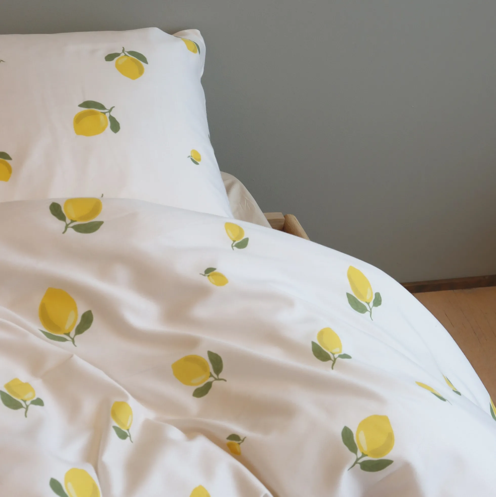 Sengetøj 140x200 cm - Microfiber - Citron print