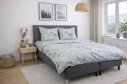 Sengetøj 140x220 cm - Microfiber - Støvet grønt blomstret print